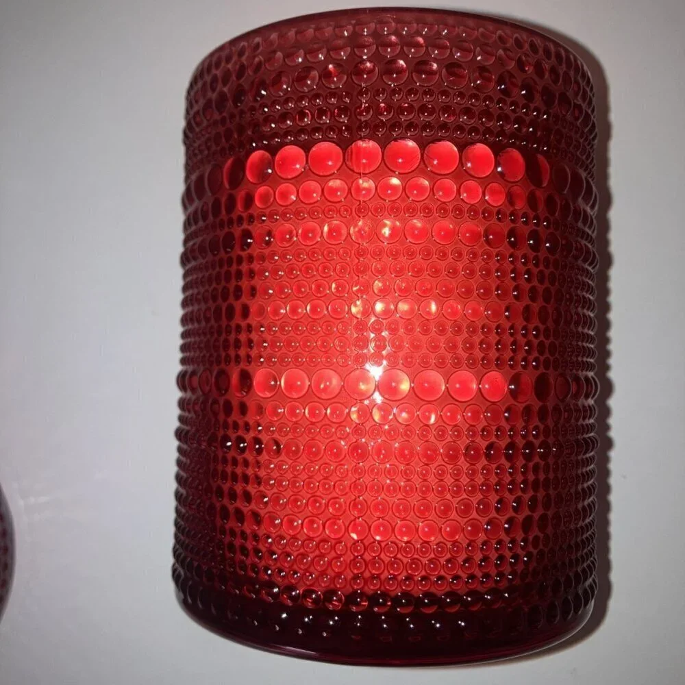 Rose Noir & Tonka Red Detailed Glass Candle Set Of 2 16oz Each Candle